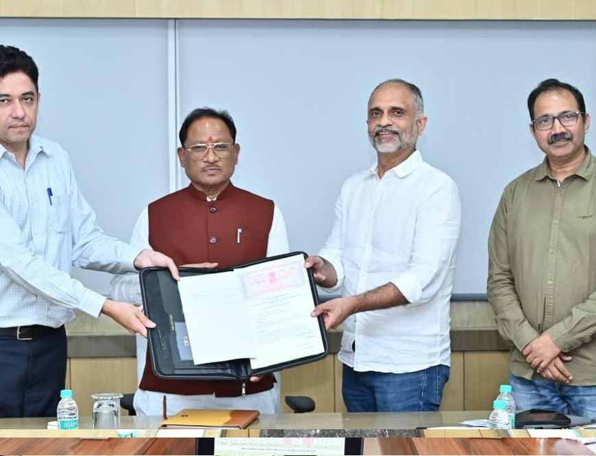 रायपुर : प्रदेश में शिक्षा और स्वास्थ्य सुविधाओं के उन्नयन के लिए सरकार प्रतिबद्ध- मुख्यमंत्री विष्णुदेव साय