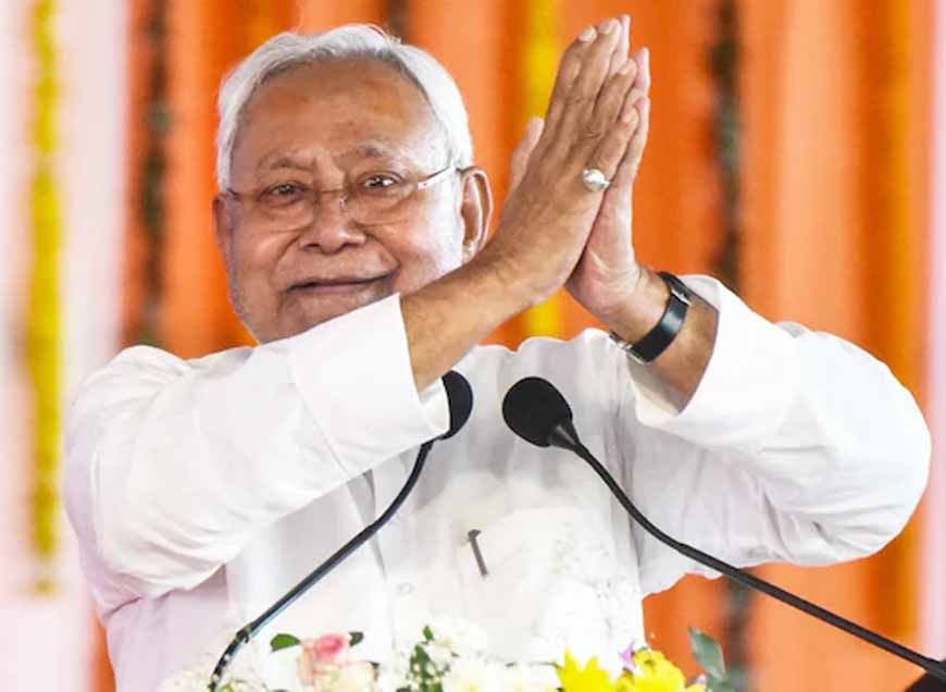 लोकतंत्र रक्षक’ की छवि मजबूत करने में जुटे नीतीश, जानिए क्या है पूरी स्ट्रैटजी