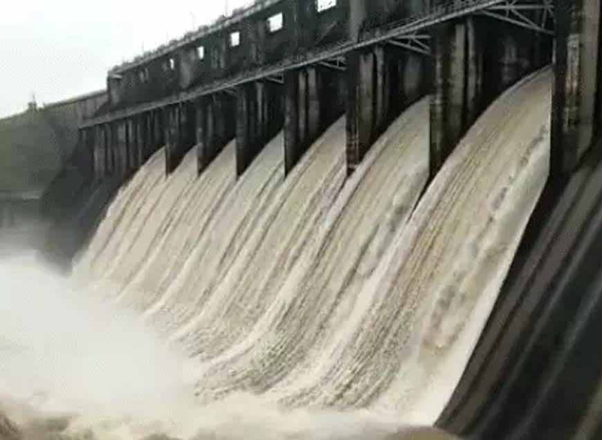 प्रदेश में सक्रिय मानसून ट्रफ, 12 जिलों में भारी बारिश का अलर्ट, केदारेश्वर झरना बहा