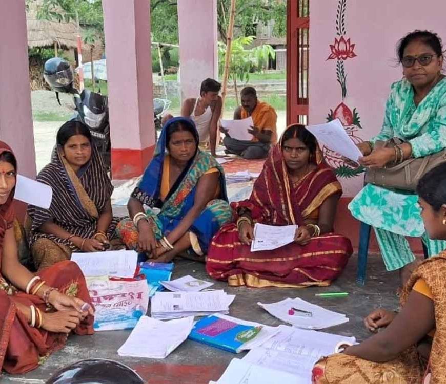 बिहार में वोटर बनने की होड़, चुनाव आयोग ने जारी किए ताज़ा आंकड़े