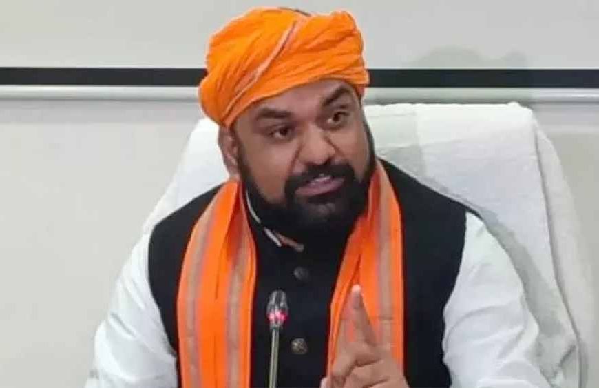 बिहार में धार्मिक पर्यटन को नई दिशा देने वाली प्रधानमंत्री की परियोजनाएं, रोजगार और आर्थिक विकास के अवसर सृजित होंगे: सम्राट चौधरी