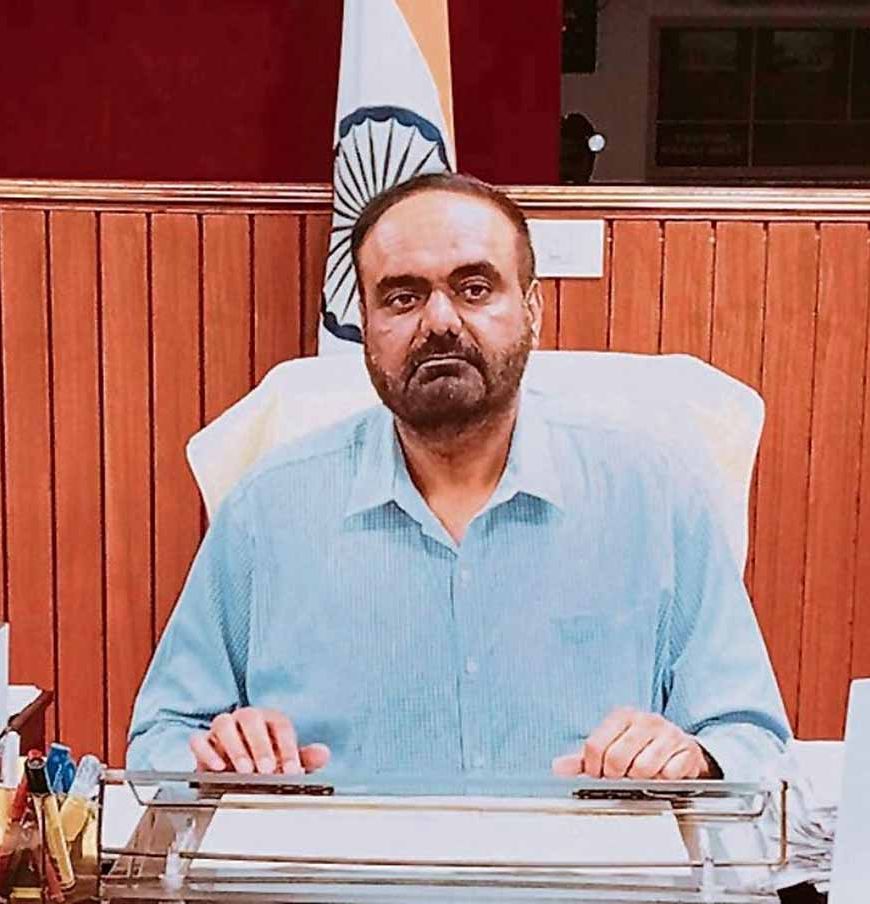 नगर निगम की बड़ी कार्रवाई: डिफाल्टरों के कनेक्शन काटे जा रहे