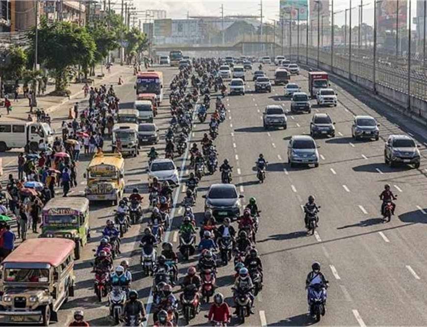 20 साल पुराने वाहनों पर बढ़ा बोझ, सरकार ने रजिस्ट्रेशन रिन्यूअल फीस दोगुनी की