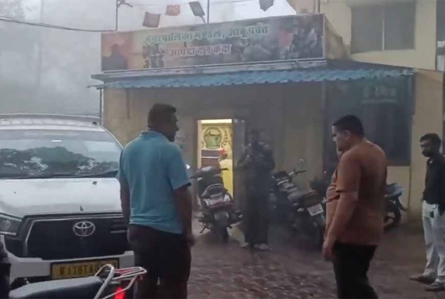 माउंटआबू में ट्रेकिंग के दौरान लापता शख्स, रेस्क्यू टीम की तलाश जारी