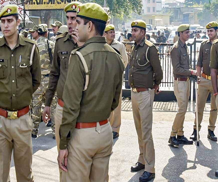 लखनऊ: महिला डॉक्टर पर सिरफिरे की सतर्कता, एक दिन में 1000 कॉल और 5000 मैसेज