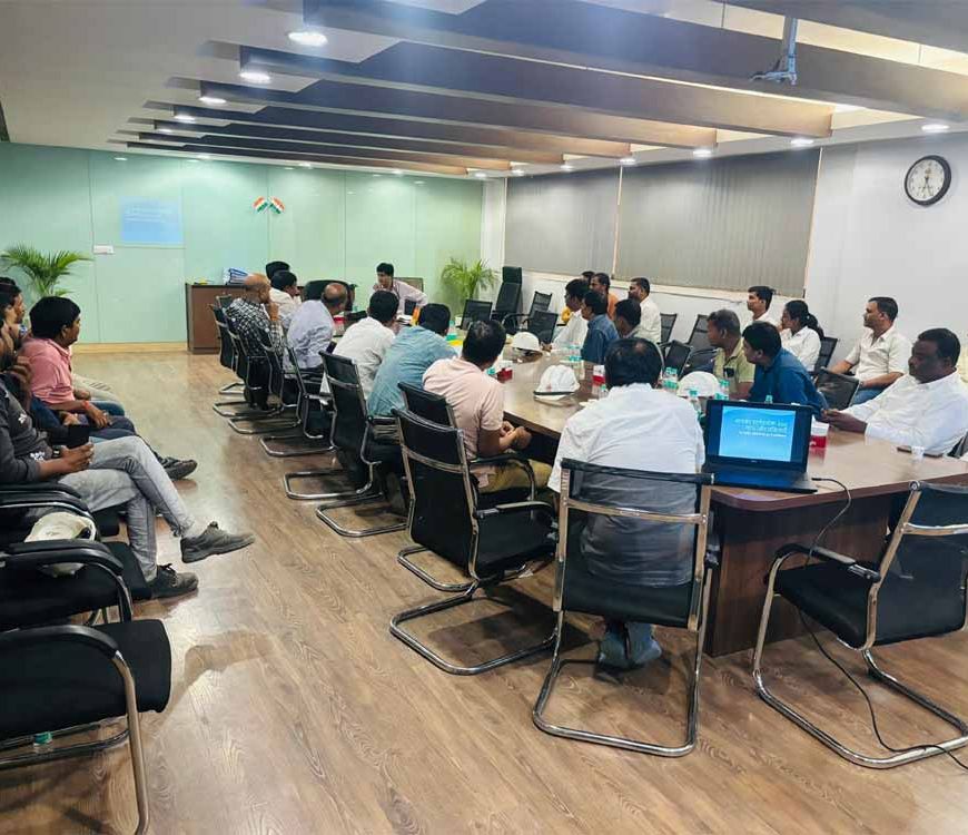 केजेएस सीमेंट प्लांट ईएसआईसी स्प्री व अम्नेस्टी पर आयोजित हुआ जागरूकता सेमिनार