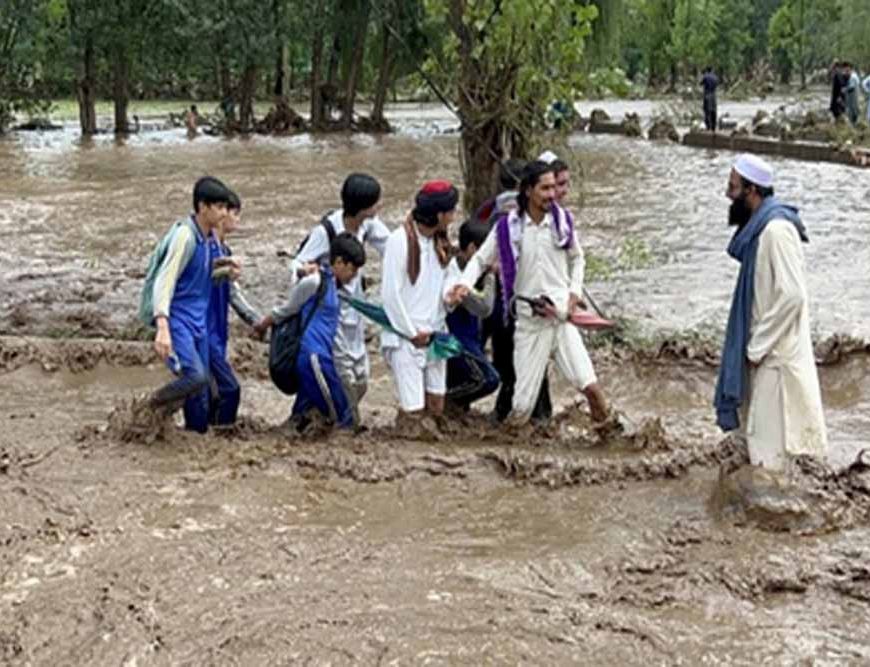 पाकिस्तान: खैबर पख्तूनख्वा में बारिश से भारी तबाही, 406 मौतें दर्ज
