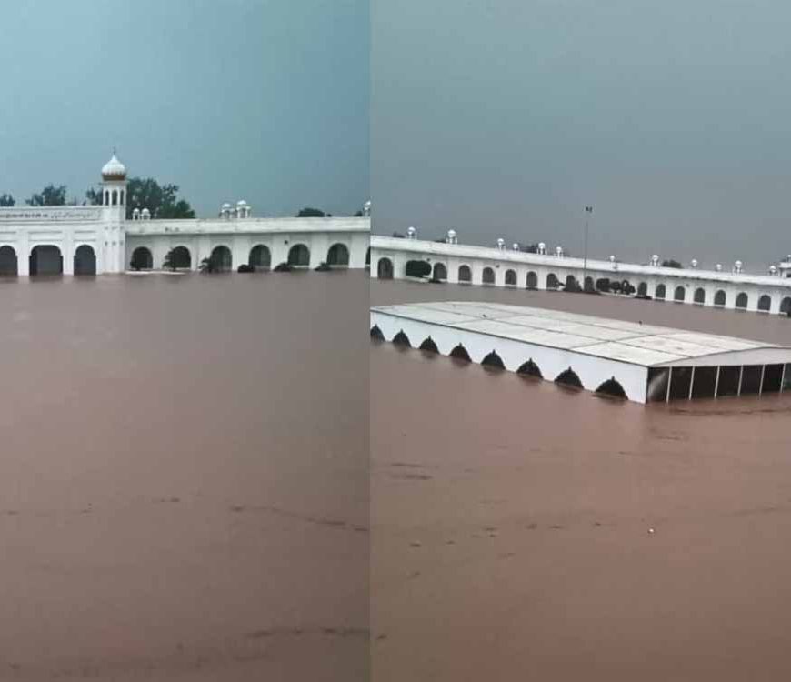 रावी नदी में उफान, बाढ़ के पानी में डूबा करतारपुर साहिब, सैलाब 7 फीट तक