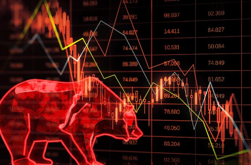 ट्रंप टैरिफ का झटका: सेंसेक्स 600 अंक लुढ़का, बड़े शेयरों में हड़कंप