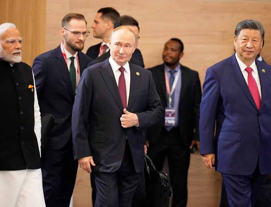 सर्वे: रूस के कारण भारत समेत कई देशों पर प्रतिबंध चाहते हैं आधे से ज्यादा अमेरिकी