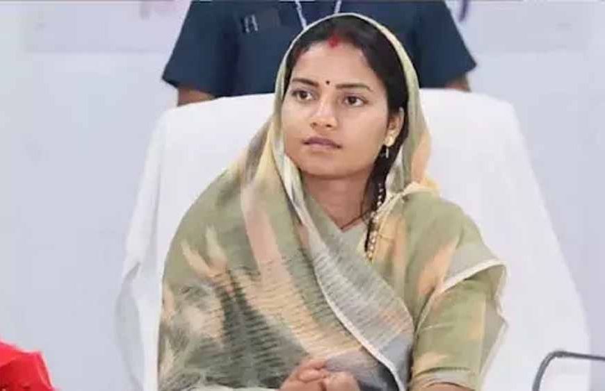 रजनी ताई उपासने के निधन पर मंत्री रजवाड़े ने व्यक्त किया दुःख