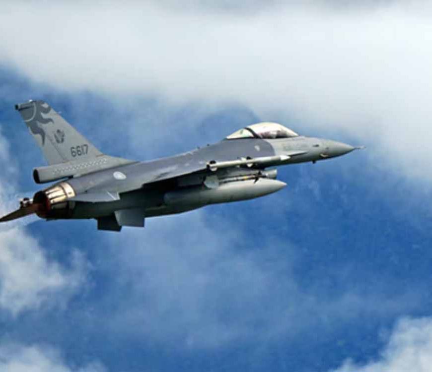 ताइवान पर मंडराया खतरा: 41 चीनी विमान और 7 पोत घुसे सीमा में