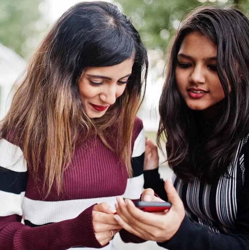 मोबाइल रिपेयर शॉप से लीक हुए प्राइवेट वीडियोज, परेशान यूजर को मिल रहे अश्लील मैसेज