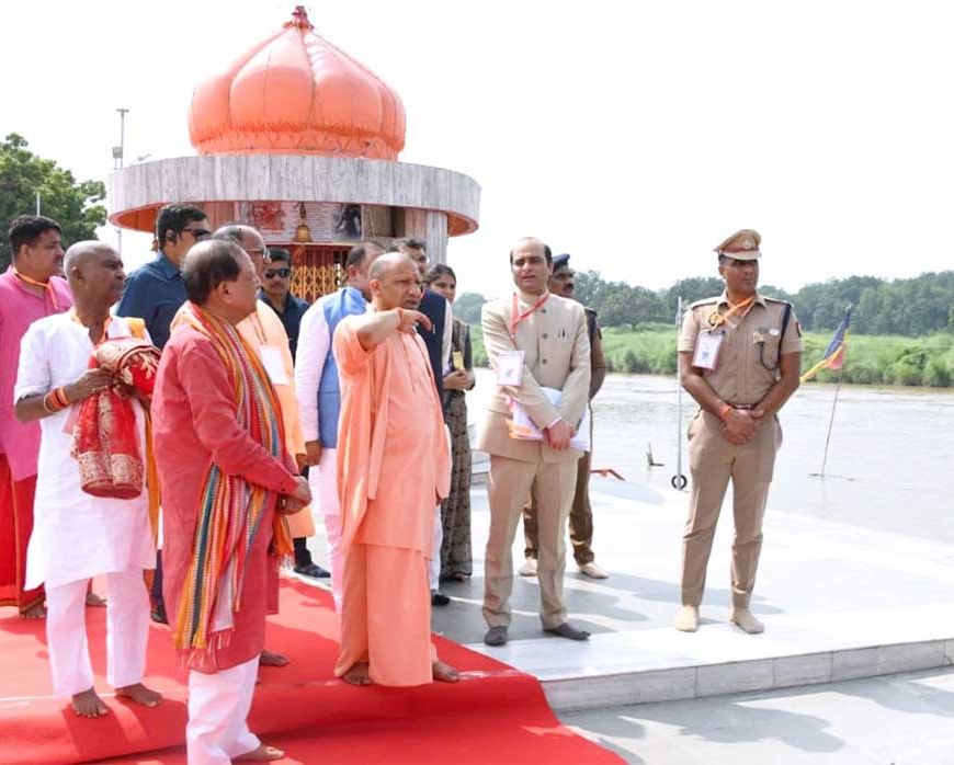 संभल में डेमोग्राफी बदलने के लिए सपा-कांग्रेस ने रची साजिश : सीएम योगी