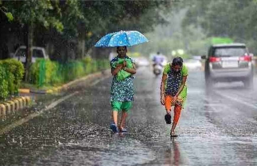छत्तीसगढ़ में हल्की से मध्यम बारिश के आसार, जल्द ही लौटेगा सामान्य मौसम