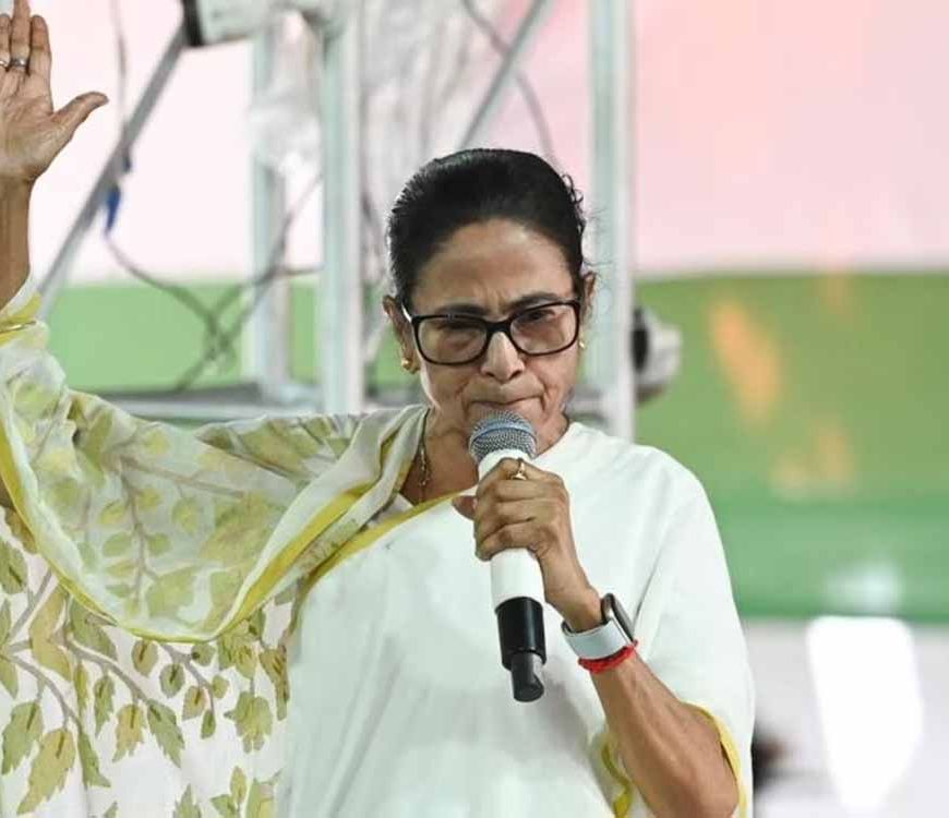 ममता बनर्जी ने केंद्र के खिलाफ मोर्चा खोला, SIR पर सेंसर मोशन के लिए बुलाया विशेष सत्र