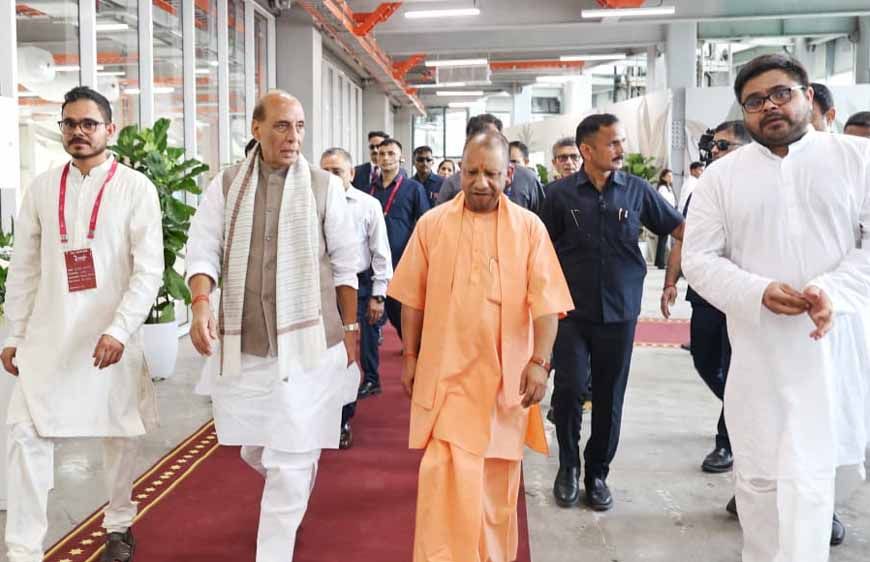 शस्त्र और शास्त्र के समन्वय से ही राष्ट्र बनेगा शक्तिशाली- सीएम योगी