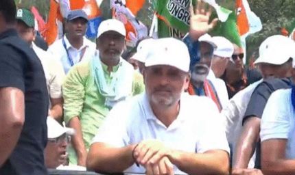 पटना में ‘वोट अधिकार यात्रा’ में सीएम हेमंत हुए शामिल