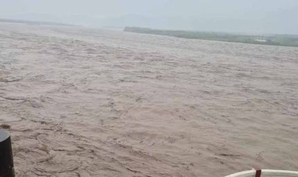 हरियाणा में भारी बारिश का हाई अलर्ट, उफान पर कई नदियां, छुट्टियां रद्द