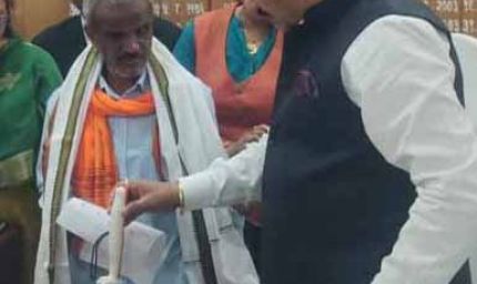 सबसे अधिक राजस्व मामले निस्तारित कर लखनऊ अव्वल, जनपदीय न्यायालयों में जौनपुर ने मारी बाजी