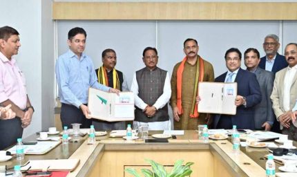 रायपुर : मुख्यमंत्री विष्णुदेव साय का संकल्प: आदिवासी अंचलों सहित सभी नागरिकों तक पहुँचे विश्वस्तरीय स्वास्थ्य सुविधा