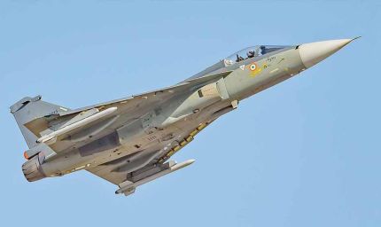 HAL तैयार: इंजन देरी के बावजूद अक्टूबर में मिलेगी पहली LCA Mk1A फाइटर जेट की डिलीवरी
