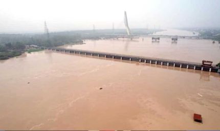 दिल्ली से कश्मीर तक बाढ़ का संकट, 24 नदियां और 50 डैम सेंसिटिव जोन में