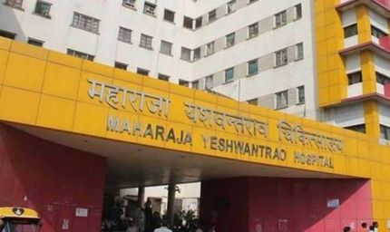 इंदौर एमवाय अस्पताल में शर्मनाक लापरवाही: चूहों ने नवजात बच्चियों की उंगलियां काटीं, नर्स-डॉक्टर सोते रहे