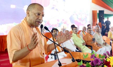 शिक्षण संस्थान केवल अक्षर ज्ञान का माध्यम नहीं, बल्कि बालक के सर्वांगीण विकास की आधारशिला हैः मुख्यमंत्री