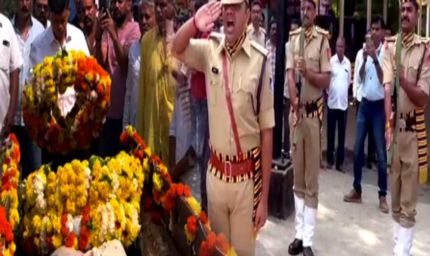 उज्जैन में आरक्षक आरती को राजकीय सम्मान के साथ दी अंतिम विदाई, शिप्रा नदी से 3 दिन बाद मिला शव