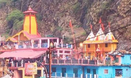 तबाही के बाद राहत की खबर: कल से फिर शुरू होगी चारधाम यात्रा, यमुनोत्री सड़क भी खुलेगी