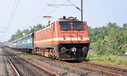ताज़ा फलों की ढुलाई के लिए शुरू होंगी स्पेशल ट्रेनें, ट्रेडर्स फेडरेशन ने रेल मंत्री को कहा धन्यवाद
