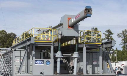 तोप-गोलों का युग खत्म! जापान नेवी ने पेश की सुपरफास्ट रेलगन, 8000 KM/घंटा की रफ्तार से फायर