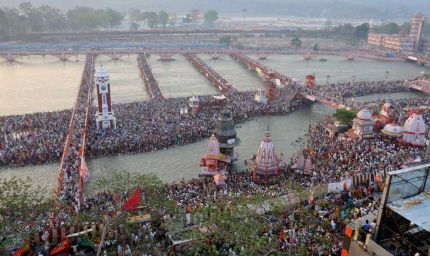 हरिद्वार अर्धकुंभ 2027: तीन शाही स्नान पहली बार साधु-संन्यासियों के साथ, अखाड़ा परिषद ने घोषित की तिथियां