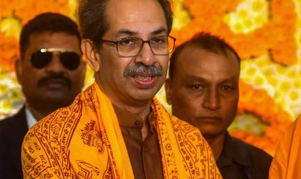 उद्धव ठाकरे का हमला: भारत-पाकिस्तान क्रिकेट मैच को बताया सैनिकों का अपमान