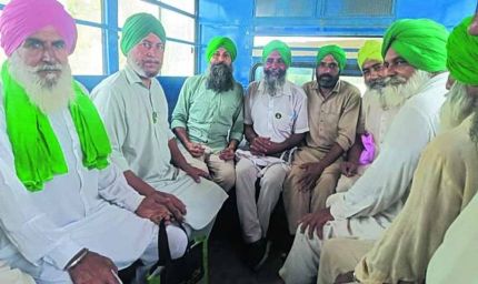 66 किसान नेता रिहा, वड़िंग टोल प्लाजा बंद कर दिया गया