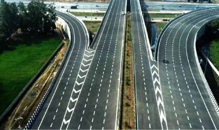 594 किलोमीटर गंगा एक्सप्रेसवे: जानें कब शुरू होगी वाहन रफ्तार