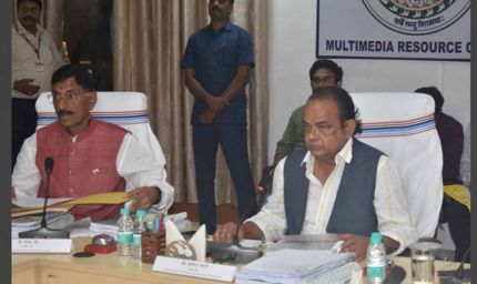 रिम्स शासी परिषद: 16 एजेंडों की समीक्षा, स्वास्थ्य मंत्री डॉ. इरफान अंसारी ने दिए अहम निर्देश