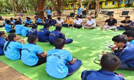 NCC कैडेट्स को मिलेगी नई उड़ान, विधायक ध्रुव ने ड्रोन खरीदने दिए 1 लाख रुपए