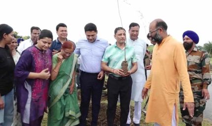 रायपुर में ‘भारत गोल्फ महोत्सव’, गोल्फ फेडरेशन ने किया हजारों पौधों का रोपण