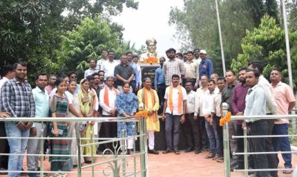 वन मंत्री केदार कश्यप ने किया भारत रत्न विश्वेश्वरैया को नमन