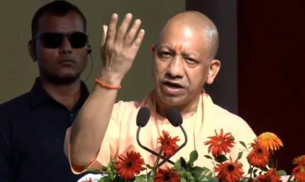 संत कबीर के नाम पर यूपी में बनेगा वस्त्र और परिधान पार्क, CM योगी का बड़ा ऐलान