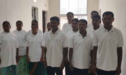 नारायणपुर में नक्सल उन्मूलन अभियान के तहत 12 नक्सलियों ने किया सरेंडर, 18 लाख के इनामी भी शामिल