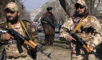 अफगानिस्तान में इंटरनेट का ताला: तालिबान ने बैन किया फाइबर-ऑप्टिक नेटवर्क