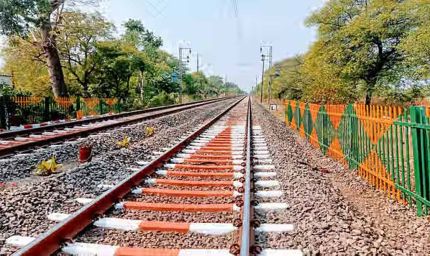 इंदौर-मनमाड़ रेल प्रोजेक्ट में तेजी: अगले महीने शुरू होगा जमीनी सर्वे, महू के 18 गांव होंगे शामिल