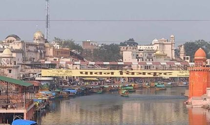 मंदाकिनी में नालों की टैपिंग पर छापेमारी तेज, प्लास्टिक पर कड़ा रुख