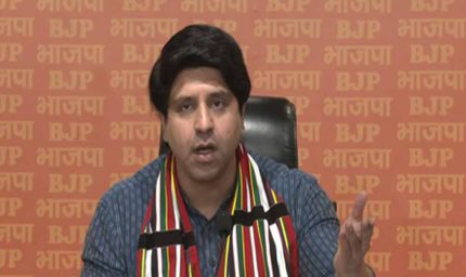 शहजाद पूनावाला का बड़ा आरोप: कांग्रेस परिवारवाद को संविधान से ऊपर रखती है!