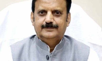 उप मुख्यमंत्री शुक्ल ने प्रतिभाशाली आयुषी को दी बधाई