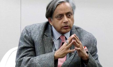 करगिल के दौरान भी था हैंडशेक, थरूर ने टीम इंडिया को दी समझदारी की नसीहत