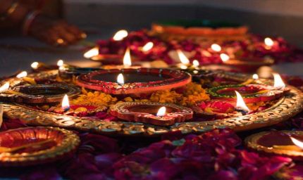 इस बार दिवाली 20 या 21 अक्टूबर? पंचांग में उलझन, विद्वानों ने पूजा के लिए 20 तारीख को बताया उपयुक्त